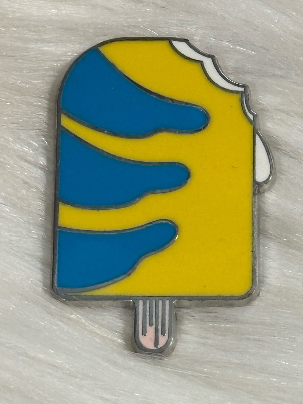 Disney Trading Pin 2018. Flounder Ice Cream Bar